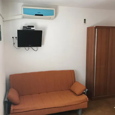 Covic Apartment *